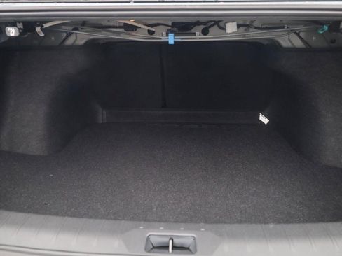 New 2026 Nissan Sentra SR w/ Floor Mat Package image 23