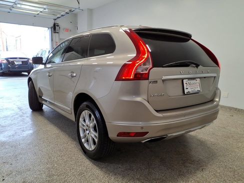 Used 2015 Volvo XC60 T5 image 6