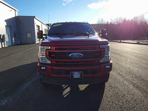 Used 2022 Ford F250 Lariat image 3