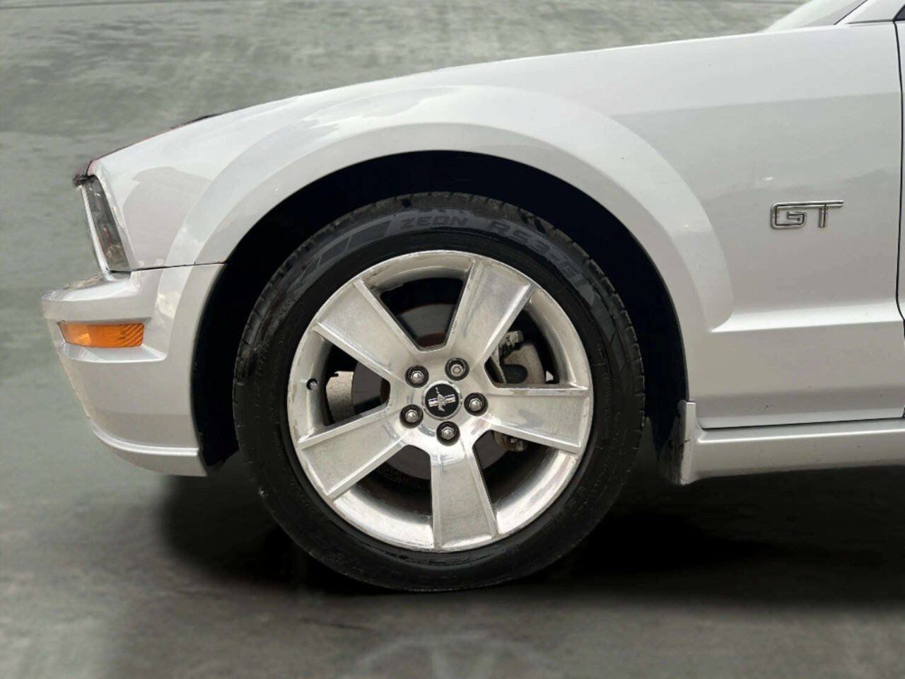 Used 2006 Ford Mustang GT RWD image 28