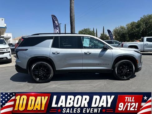 Certified 2024 Chevrolet Traverse RS w/ LPO, Floor Liner Package FWD image 8