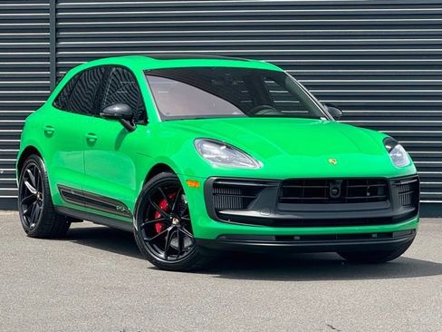 Used 2026 Porsche Macan GTS AWD/4WD image 9