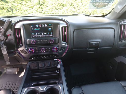 Used 2017 Chevrolet Silverado 1500 LTZ Z71 w/ LTZ Plus Package AWD/4WD image 3