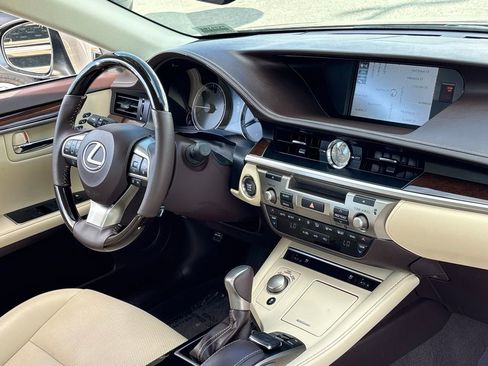 Used 2018 Lexus ES 350 350 image 27