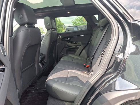 Used 2026 Land Rover Range Rover Evoque S AWD/4WD image 10
