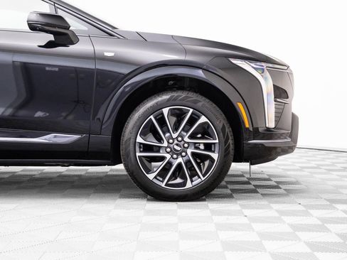 New 2026 Cadillac Optiq Sport 1 image 37