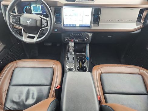 Certified 2023 Ford Bronco Outer Banks image 8