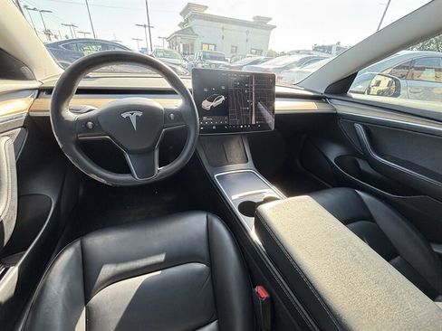 Used 2021 Tesla Model 3 Standard Range Plus RWD image 17