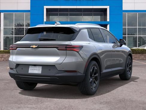 New 2026 Chevrolet Equinox EV LT FWD image 4