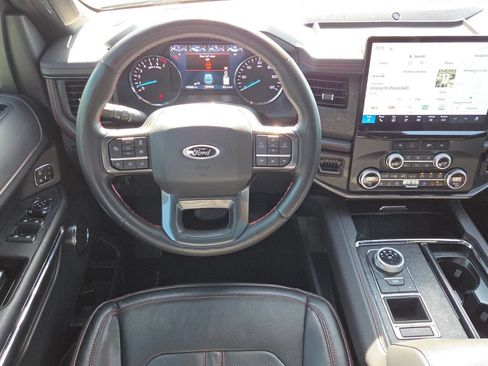 Used 2024 Ford Expedition Max Limited RWD image 12