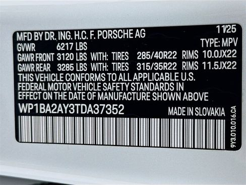 New 2026 Porsche Cayenne image 37