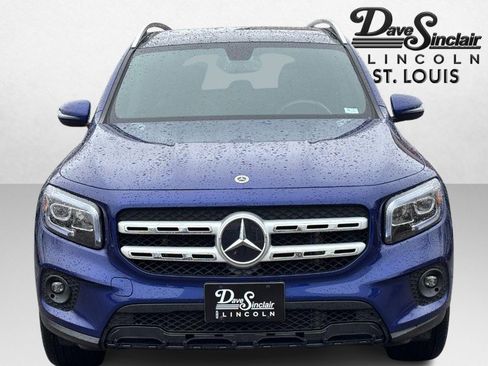 Used 2021 Mercedes-Benz GLB 250 4MATIC image 2