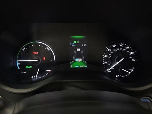 Certified 2024 Toyota Sienna XLE FWD image 16