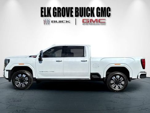 Used 2026 GMC Sierra 2500 Denali w/ Denali Reserve Package AWD/4WD image 7