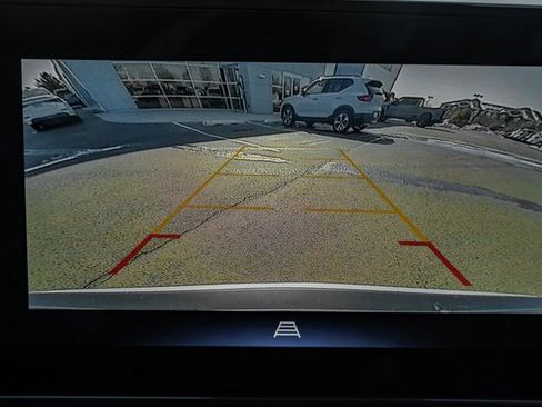 Used 2024 Chevrolet TrailBlazer LT image 36