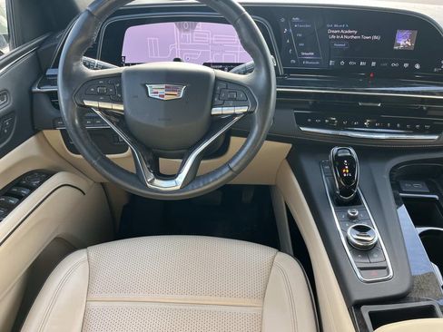 Used 2023 Cadillac Escalade Premium Luxury w/ LPO, Radiant Package AWD/4WD image 13