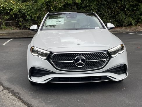 New 2026 Mercedes-Benz E 350 Sedan image 3