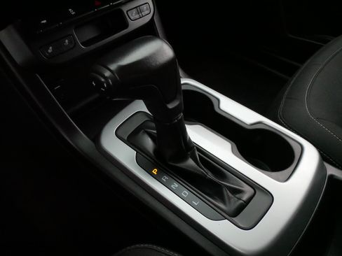 Used 2018 Chevrolet Colorado LT w/ LT Convenience Package AWD/4WD image 24