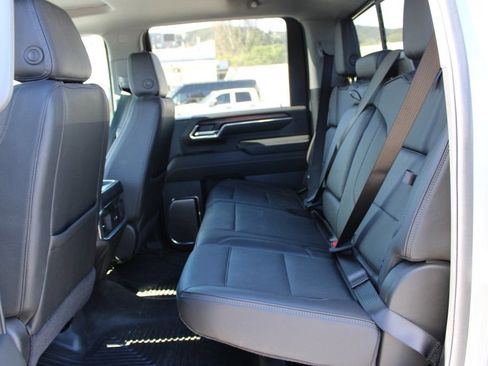 Used 2024 GMC Sierra 2500 Denali w/ Denali Reserve Package image 27