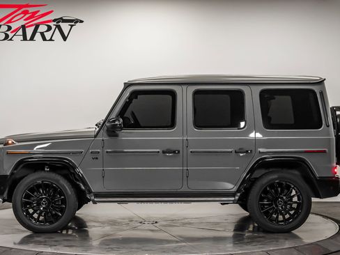 Used 2023 Mercedes-Benz G 550 image 2
