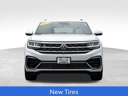 Used 2023 Volkswagen Atlas Cross Sport SEL Premium R-Line AWD/4WD image 2