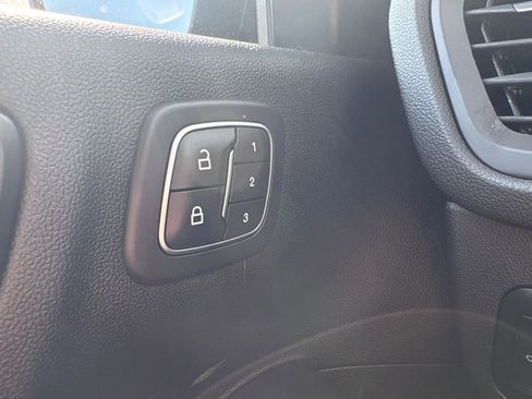 Used 2020 Ford Escape SEL FWD image 37