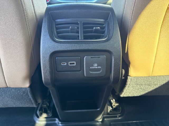 Used 2019 Chevrolet Blazer Premier w/ Sun and Wheels Package AWD/4WD image 32