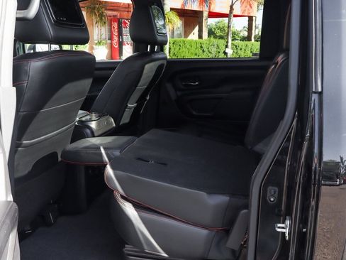 Used 2021 Nissan Titan PRO-4X w/ Pro-4x Convenience Package image 46