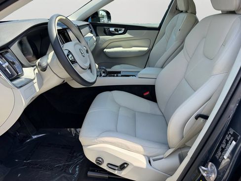 Certified 2024 Volvo XC60 B5 Plus w/ Climate Package AWD/4WD image 16