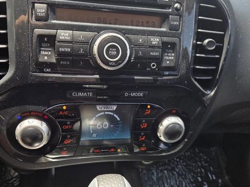 Used 2013 Nissan Juke SV image 7