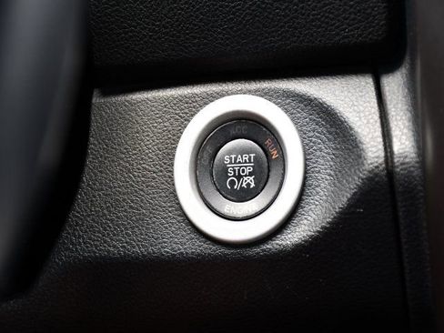Used 2016 RAM 1500 Limited AWD/4WD image 23