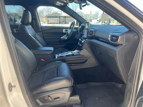 Certified 2023 Ford Explorer ST w/ Equipment Group 401A image 8