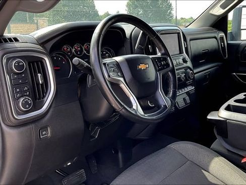 Used 2022 Chevrolet Silverado 2500 LT w/ Convenience Package AWD/4WD image 13