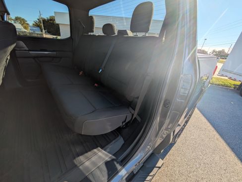 Used 2023 Ford F150 XLT image 12