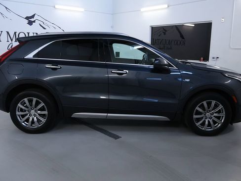 Used 2019 Cadillac XT4 Premium Luxury w/ Driver Awareness Package image 8