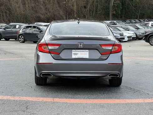 Used 2018 Honda Accord Sport image 4