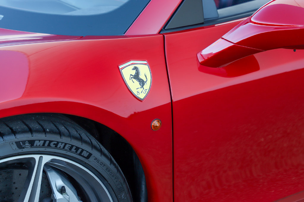 Used 2012 Ferrari 458 Spider RWD image 23