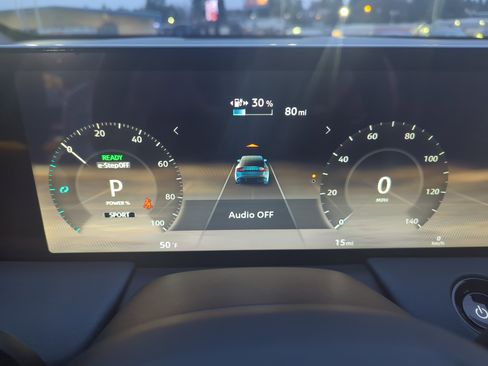 New 2026 Nissan Leaf Platinum+ w/ Cargo Package (Platinum+) image 15