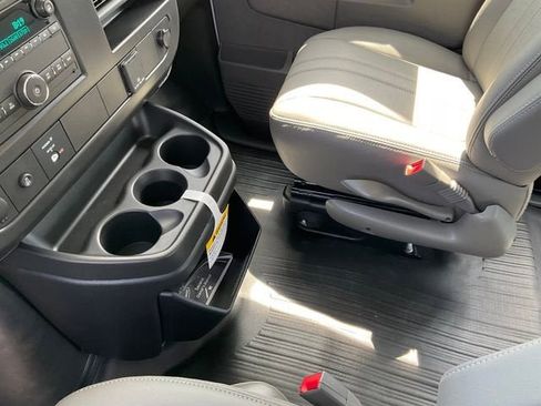 New 2026 GMC Savana 3500 w/ Driver Convenience Package RWD image 10