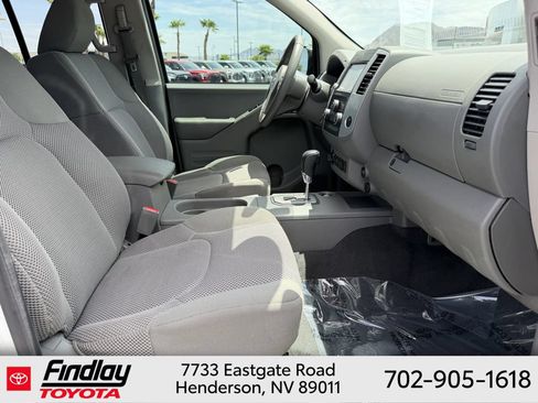 Used 2020 Nissan Frontier SV AWD/4WD image 14