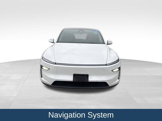 Used 2026 Tesla Model Y Long Range AWD/4WD image 2