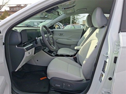 Certified 2025 Hyundai Kona SEL image 11