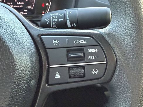 Used 2025 Honda Accord SE image 29