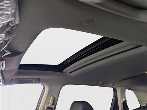 New 2025 Honda CR-V EX image 15