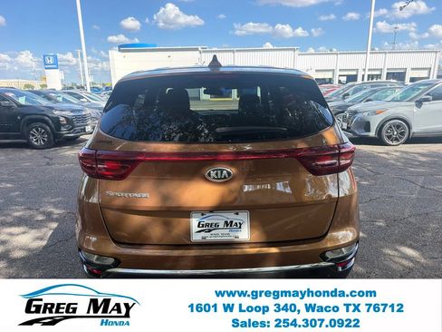 Used 2021 Kia Sportage LX FWD image 4