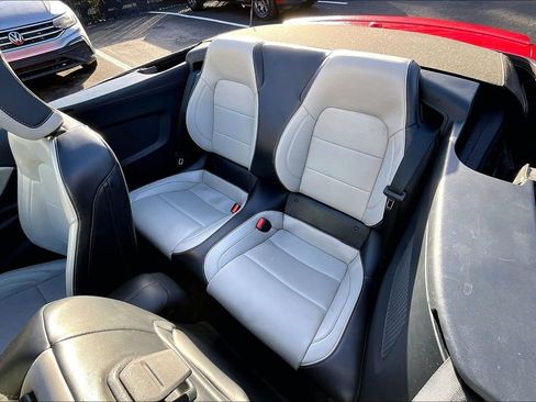 Used 2024 Ford Mustang Premium image 20