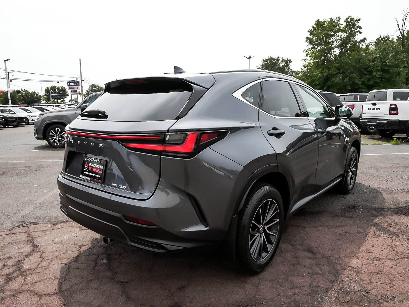 Used 2024 Lexus NX 250 FWD w/ Cold Area Package image 6