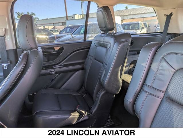 Used 2024 Lincoln Aviator Reserve RWD image 21