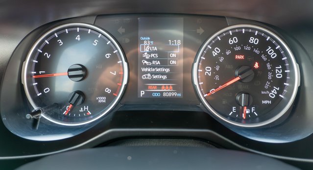 Used 2019 Toyota RAV4 LE AWD/4WD image 17