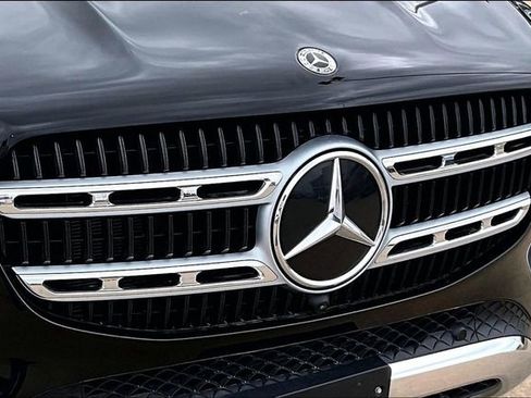 Used 2025 Mercedes-Benz GLE 350 4MATIC image 30